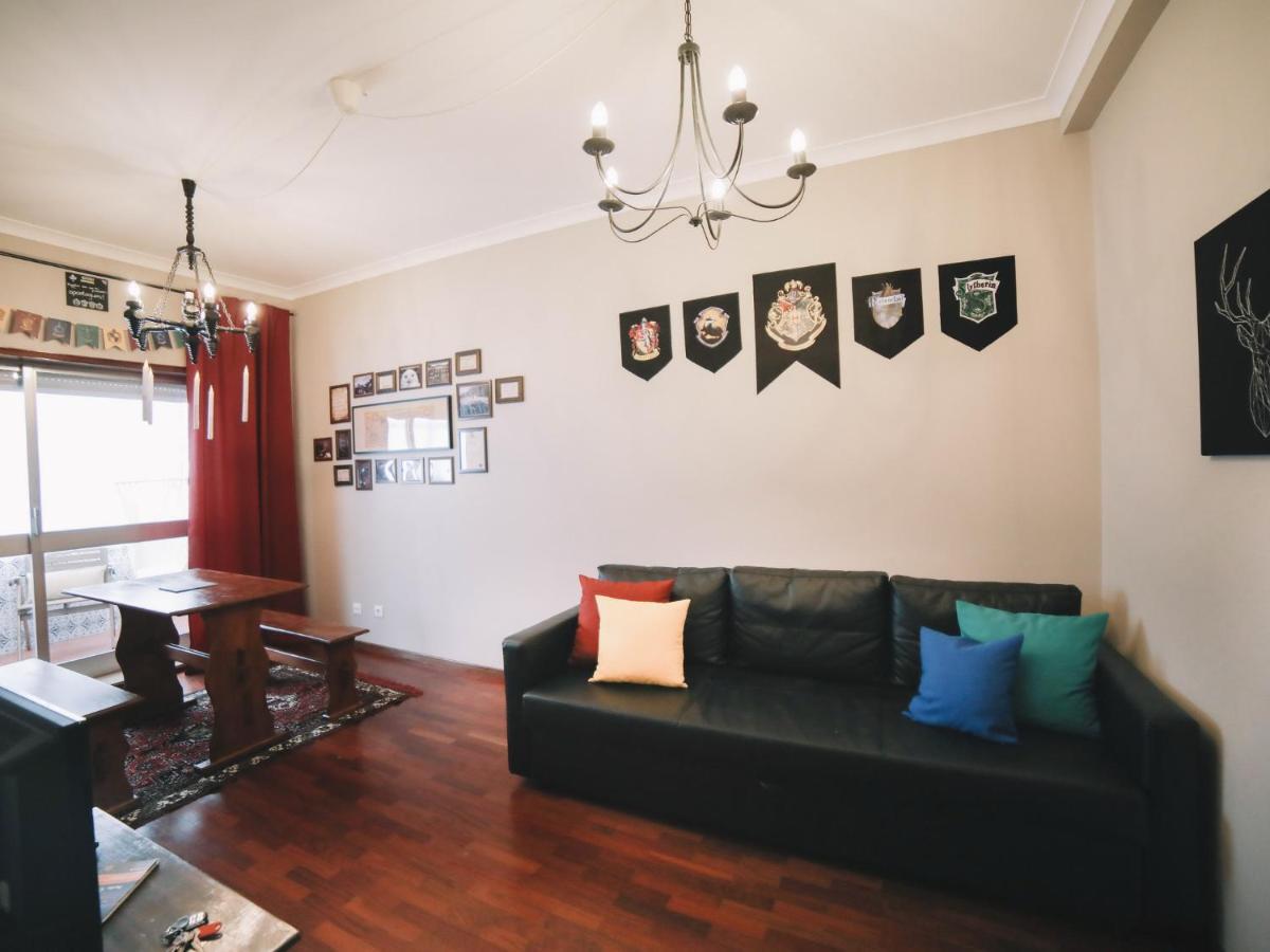 Oporto Guest Harry Potter Flat With Parking Lejlighed Værelse billede